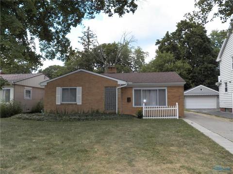 1403 Corry Ave