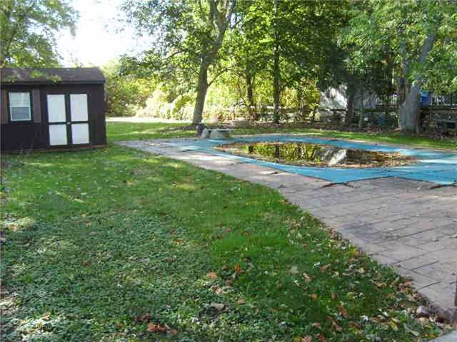 4043 Angola Rd