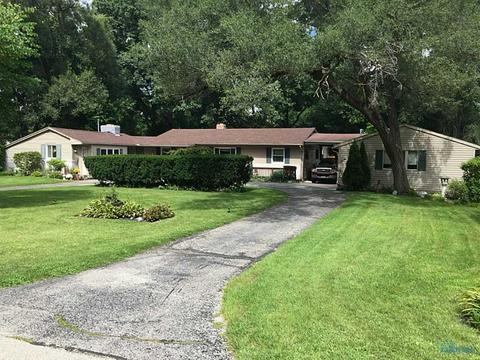 4934 Fairfield Dr