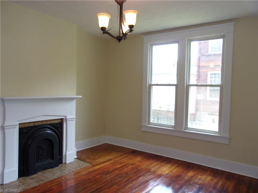 For Sale: 460 Sheridan St Zanesville, OH 43701