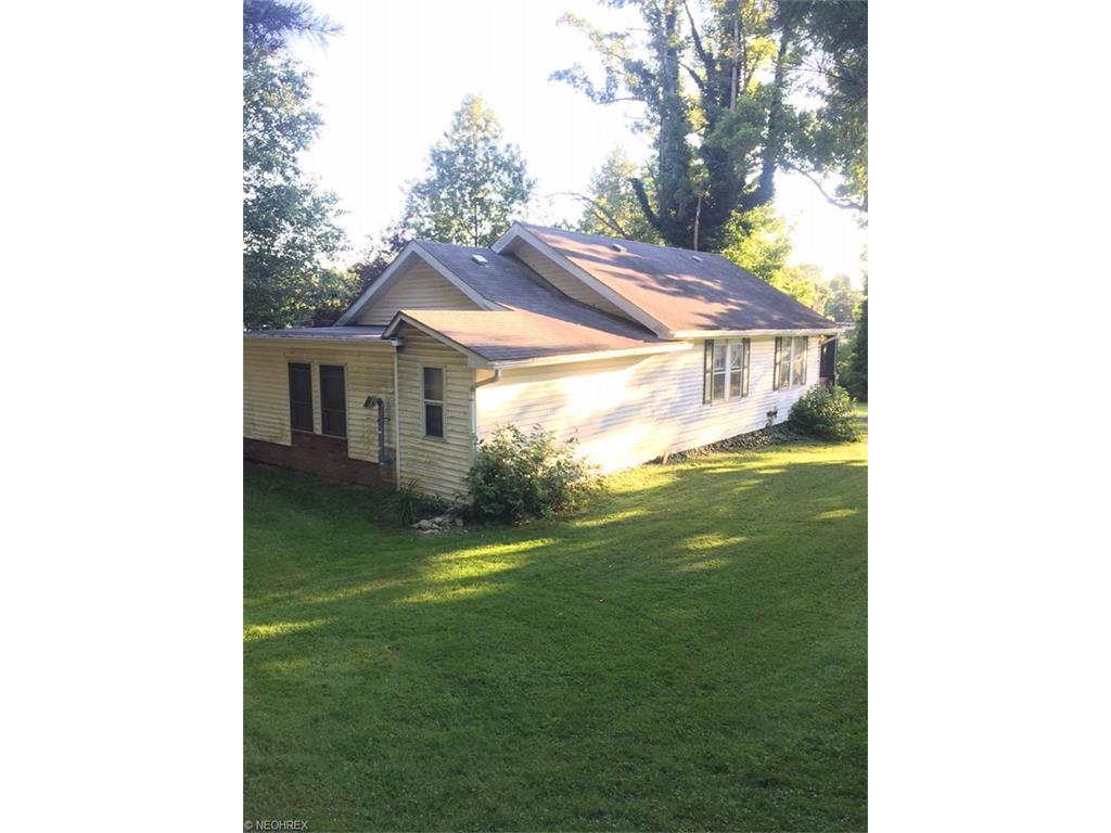 For Sale: 438 Second St Bethesda, OH 43719