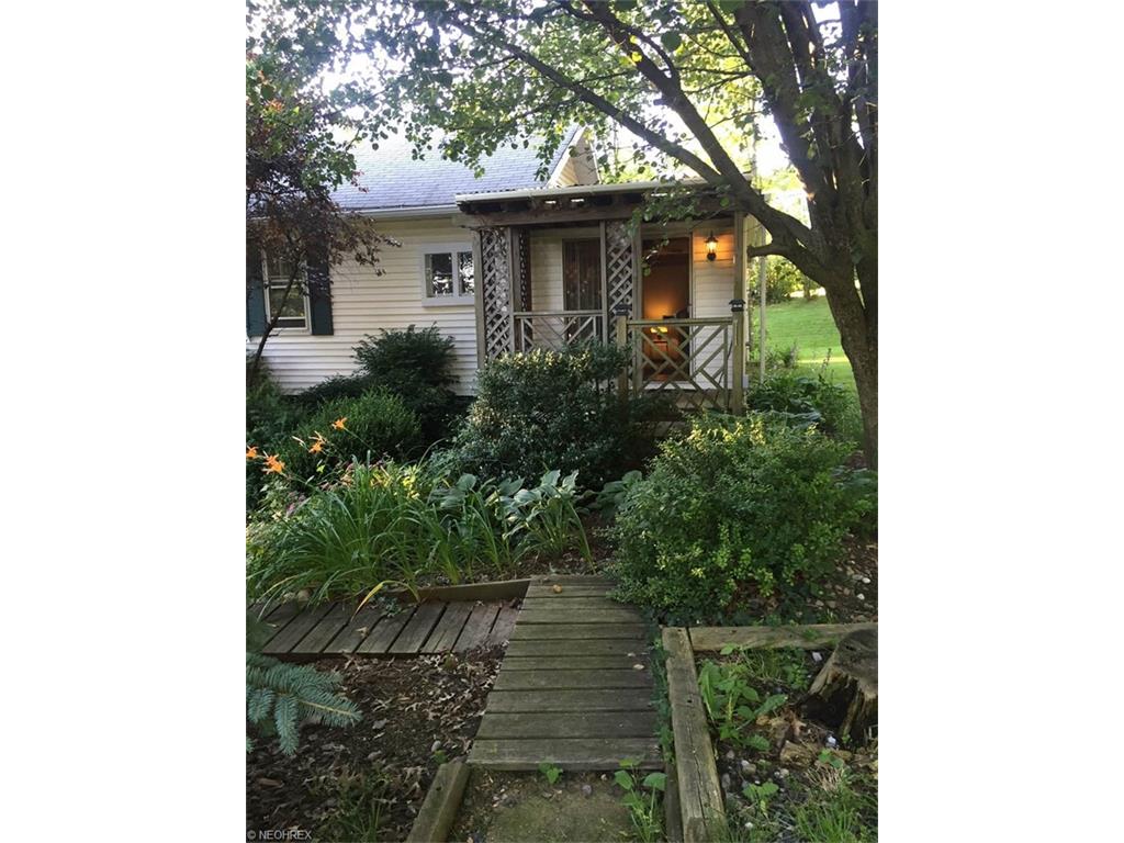 For Sale: 438 Second St Bethesda, OH 43719