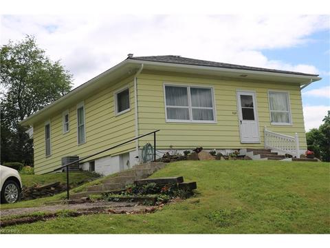 812 N 12 St