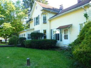 For Sale: 10110 Brownsville Rd SE Glenford, OH 43739