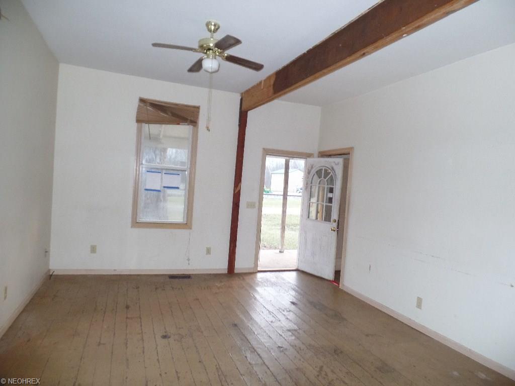 123 Thresher St