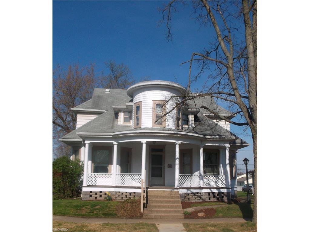 1660 Skyline Hts