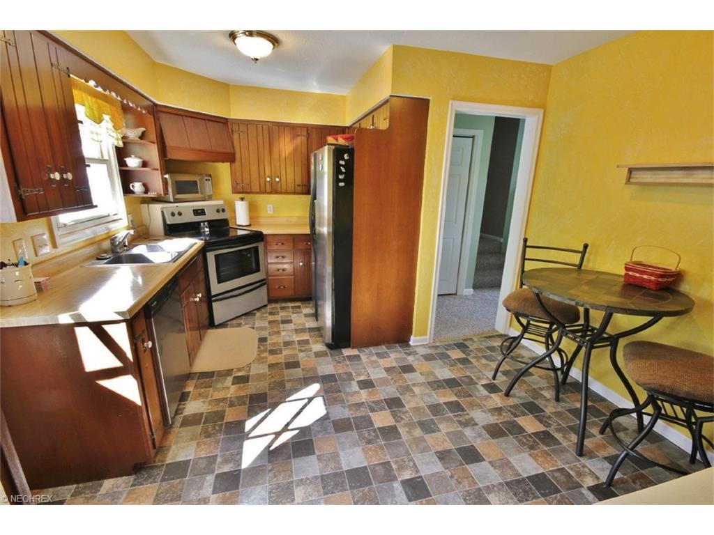 For Sale: 609 Adams St Dresden, OH 43821
