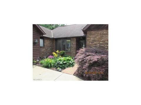 3841 Litho Ln