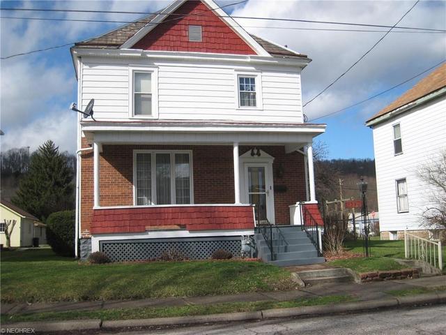 705 Riverside Ave