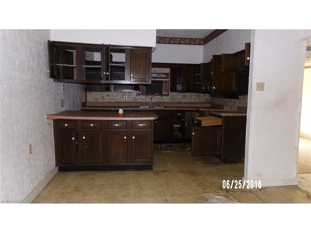 For Sale: 56536 Mcgee Rd Shadyside, OH 43947