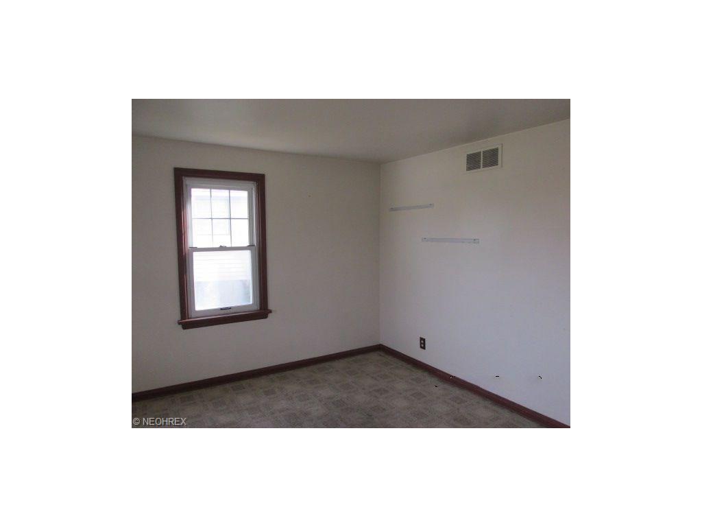 101 Yale Pl