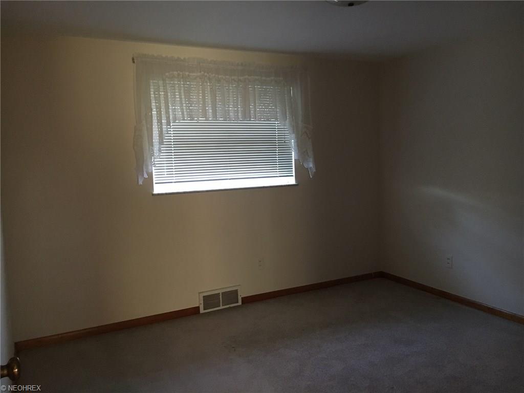 173 Cathy Dr