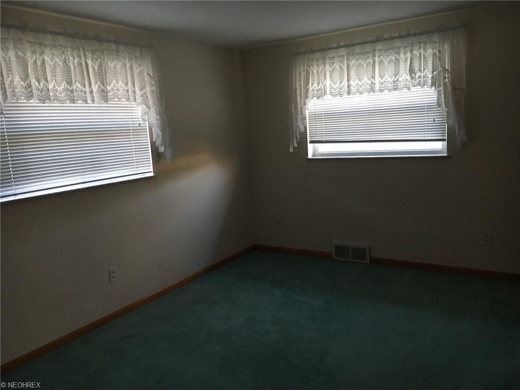173 Cathy Dr