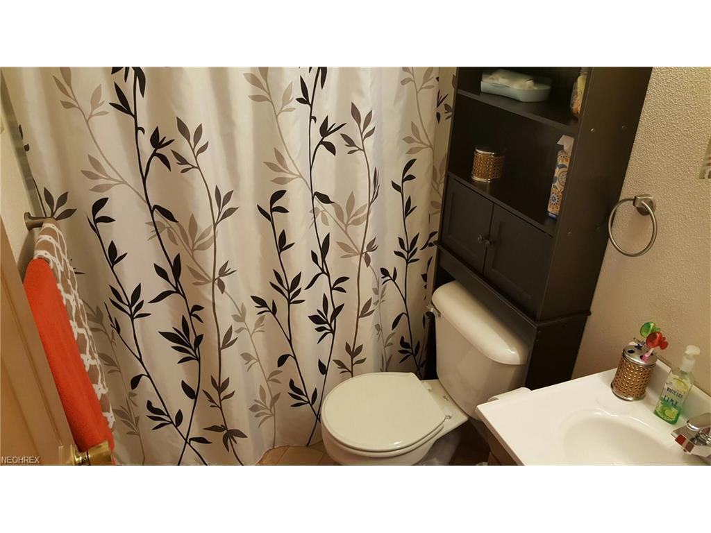 128 Pembroke Rd