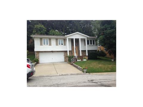 584 Forestview Dr