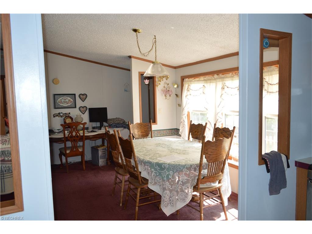 For Sale: 14950 Torma Rd Wellsville, OH 43968