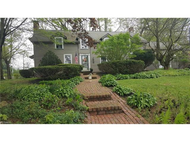 2400 Forman Rd
