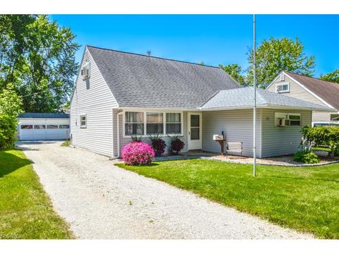 446 Yearling Dr