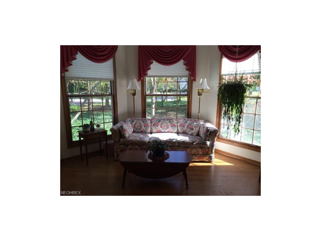 119 Waverly Ln