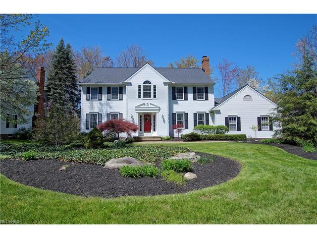 240 Twin Creeks Dr
