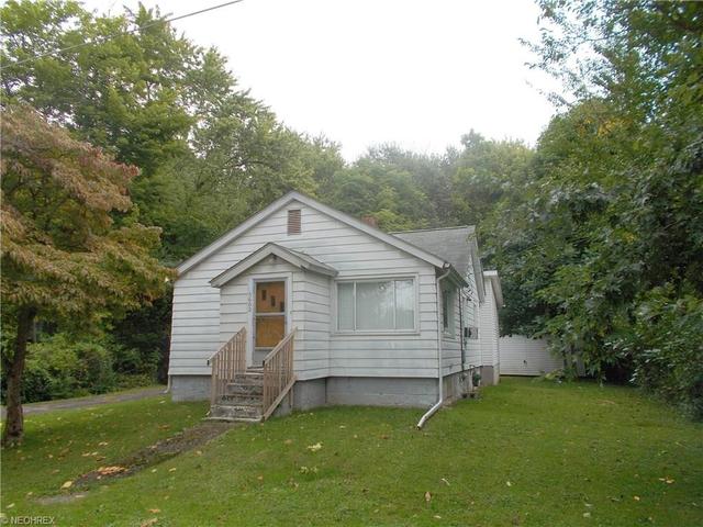705 Broad St