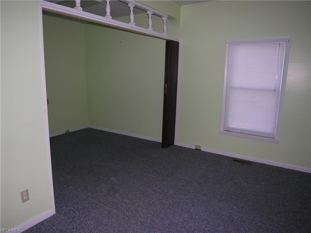 3221 Barber Ave