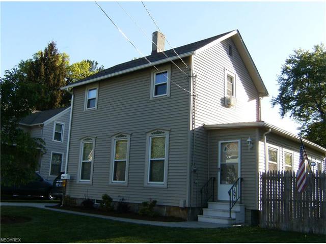 207 Fullerton Rd