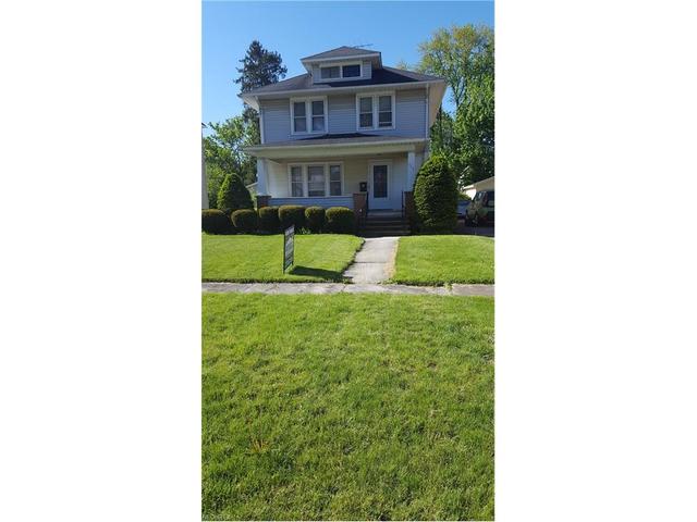 207 Fullerton Rd