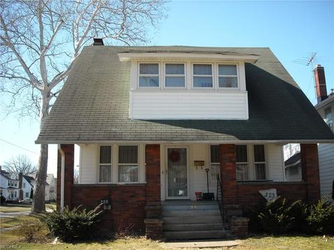 423 Oxford Ave