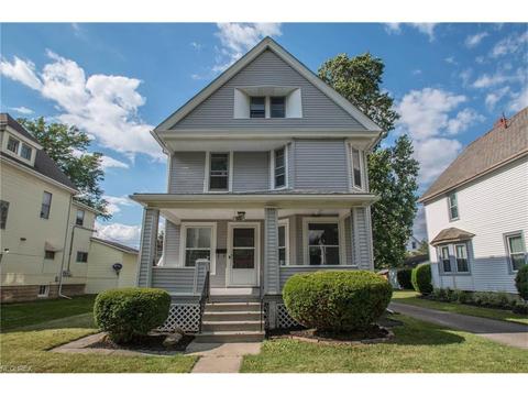 320 Stanford Ave