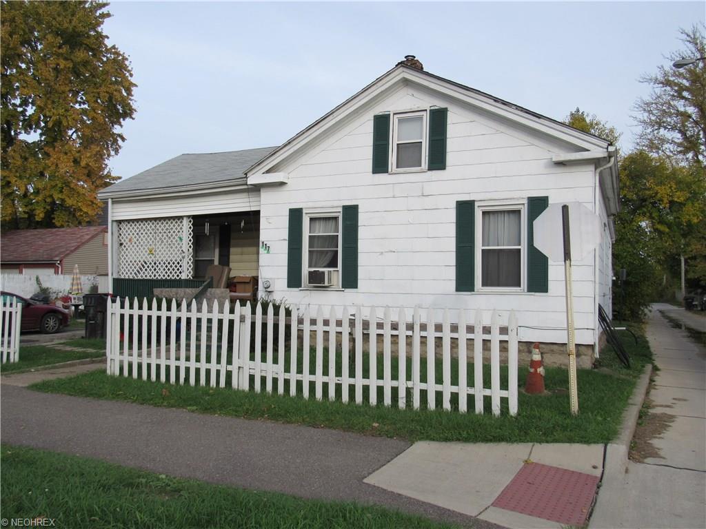 117 W River Rd N