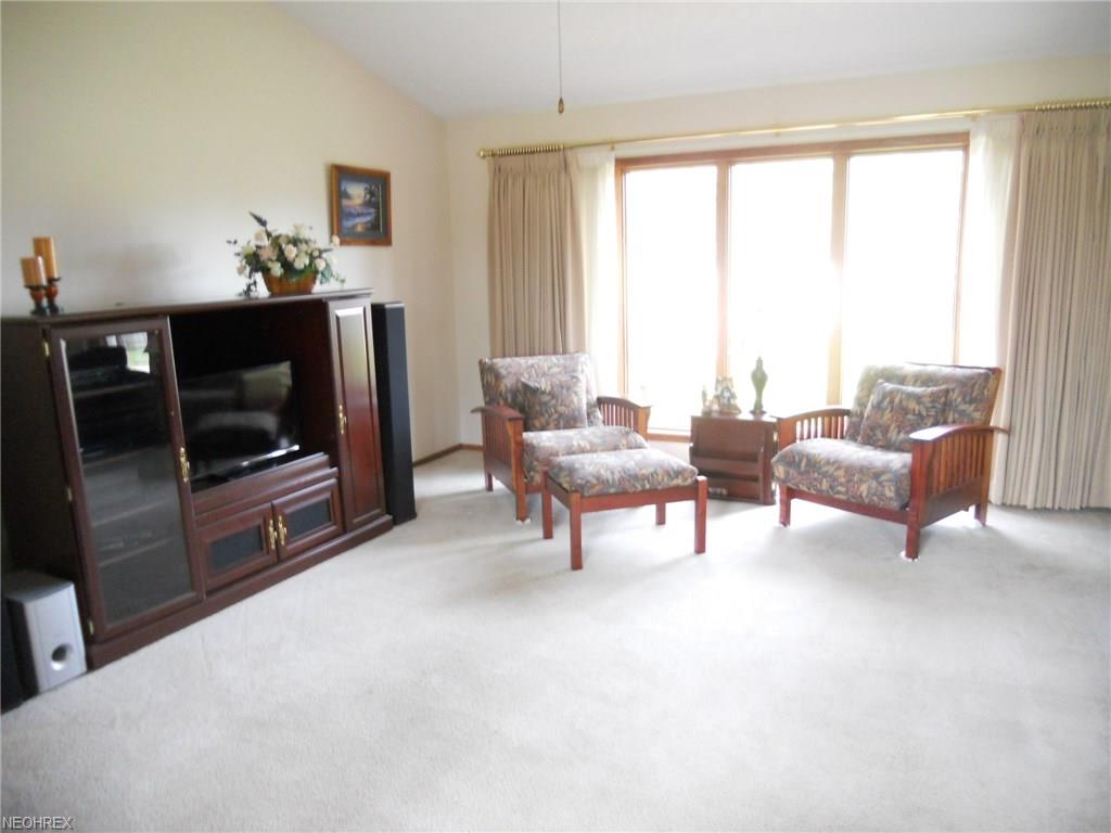 32588 Chestnut Ridge Rd