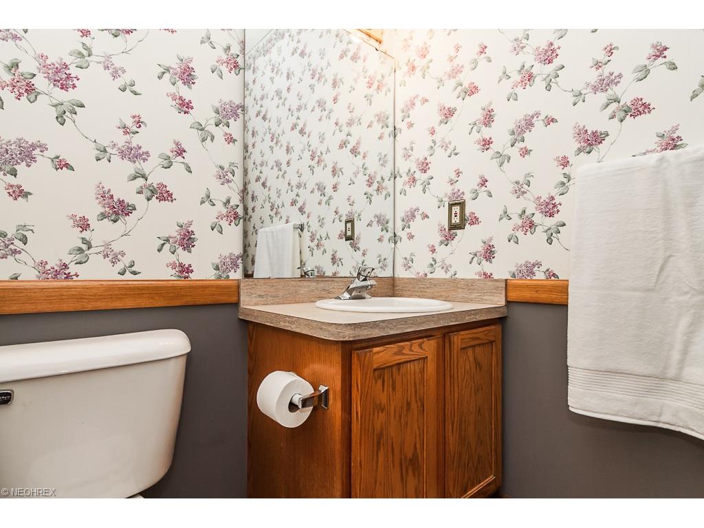 For Sale: 5486 Lavender Ct North Ridgeville, OH 44039