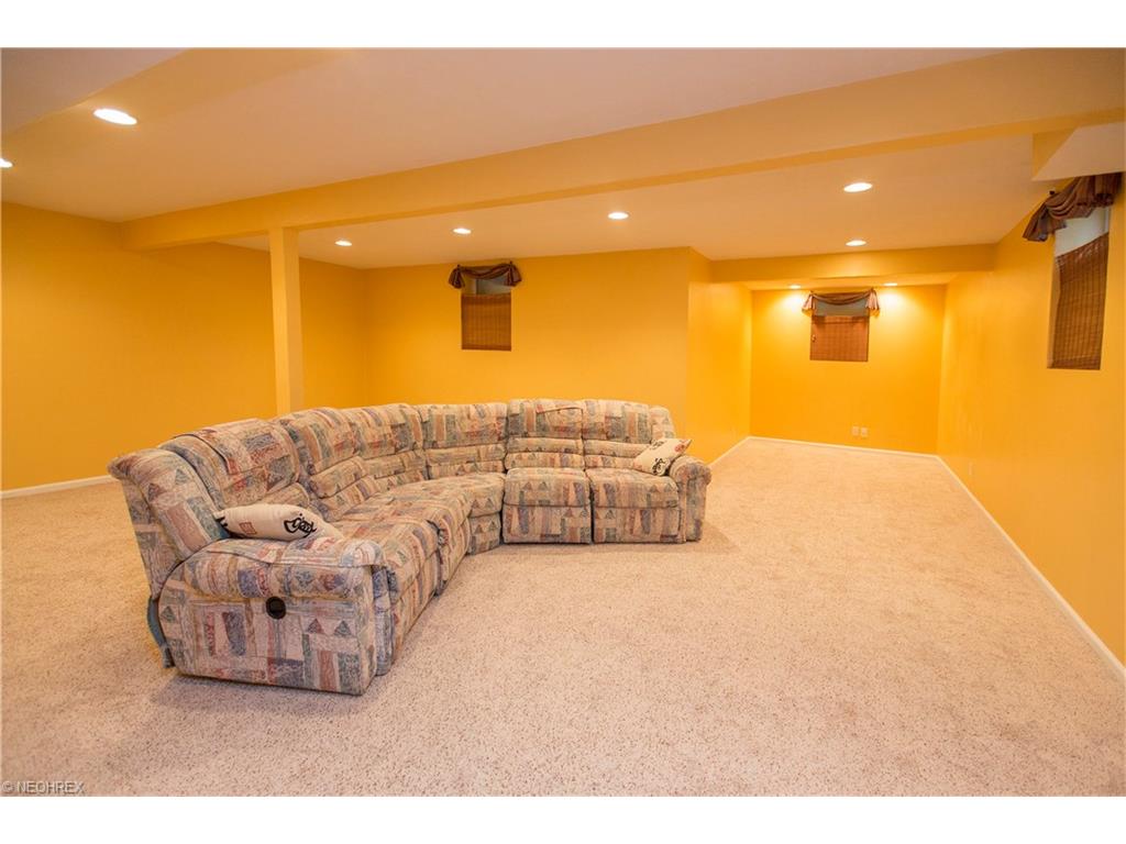 38530 Misty Meadow Trl