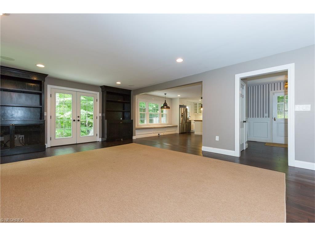 For Sale: 1410 Echo Gln Gates Mills, OH 44040