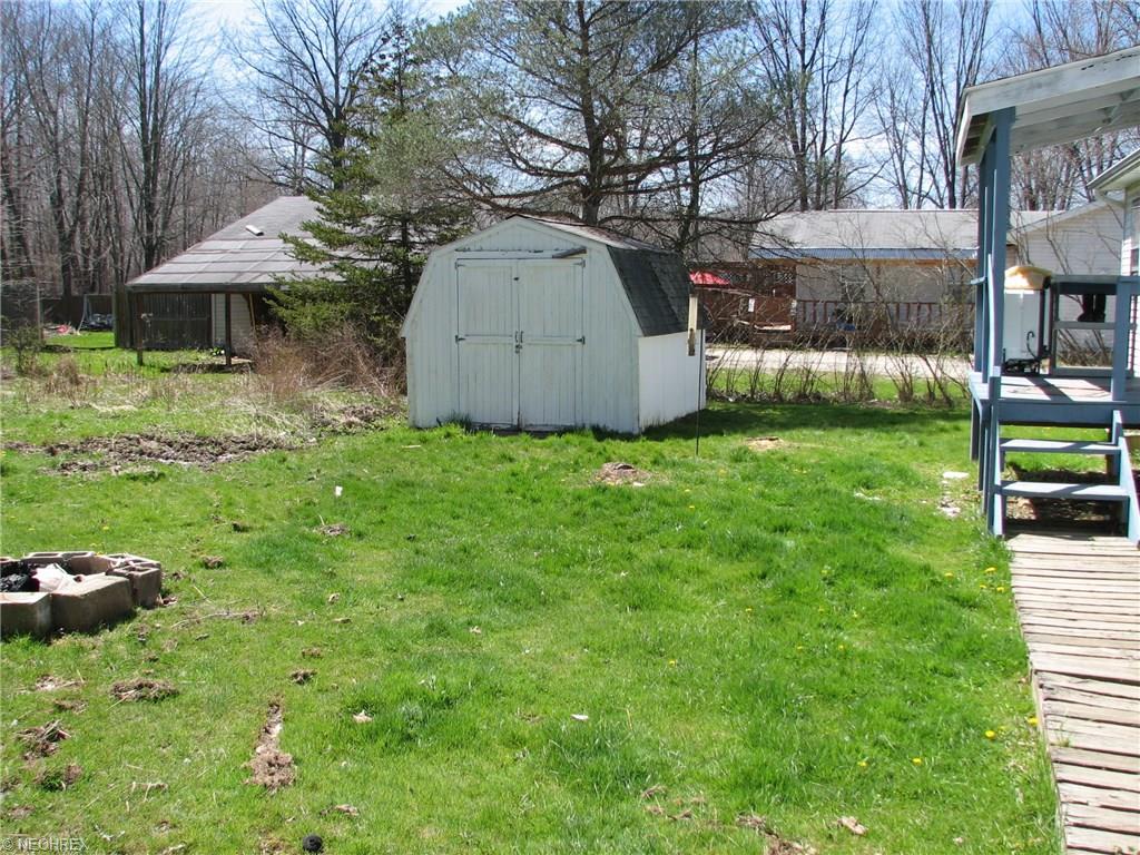 5154 New London Rd, Geneva OH 44041
