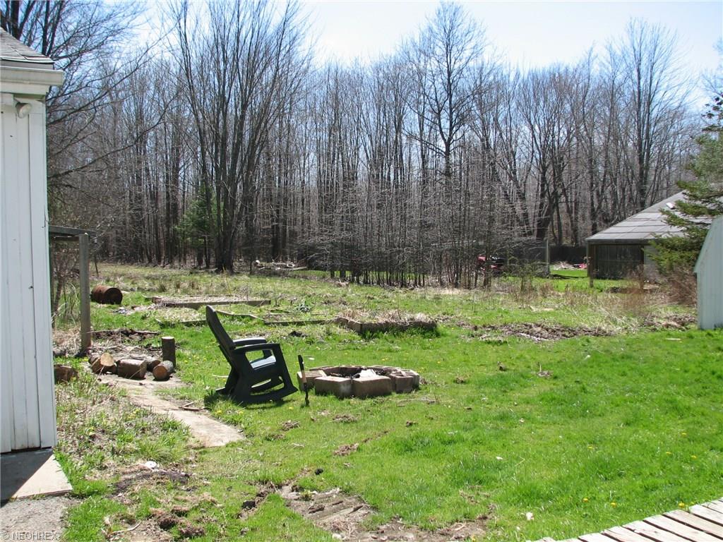 5154 New London Rd, Geneva OH 44041
