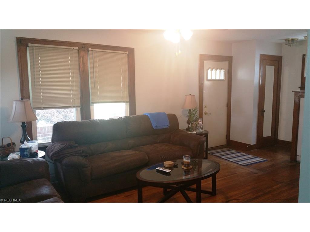 For Sale: 1301 W 17th St Lorain, OH 44052