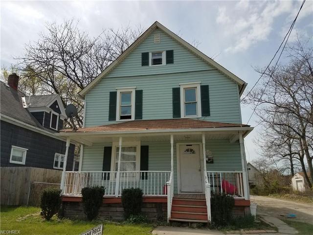 2217 Broadway Ave