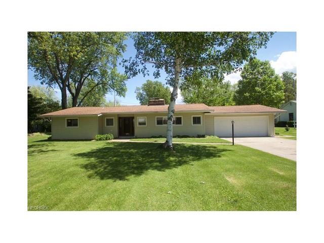1930 E Tuttle Park Rd