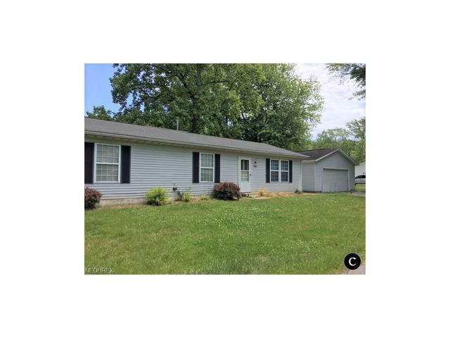 1386 Oxford Dr