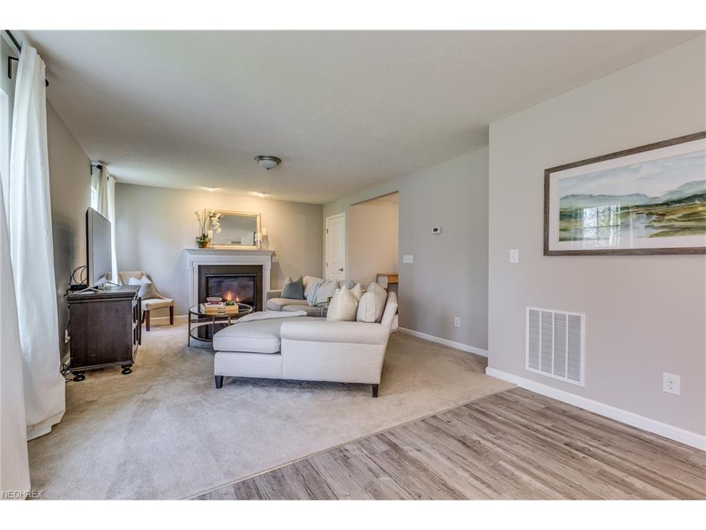 9365 Forsythe Ln