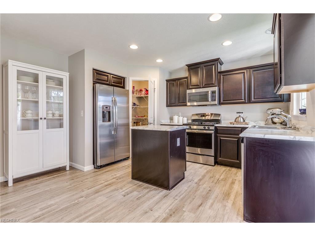 9365 Forsythe Ln