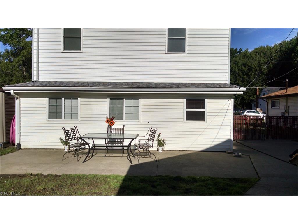 For Sale: 4691 Homewood Dr Mentor, OH 44060