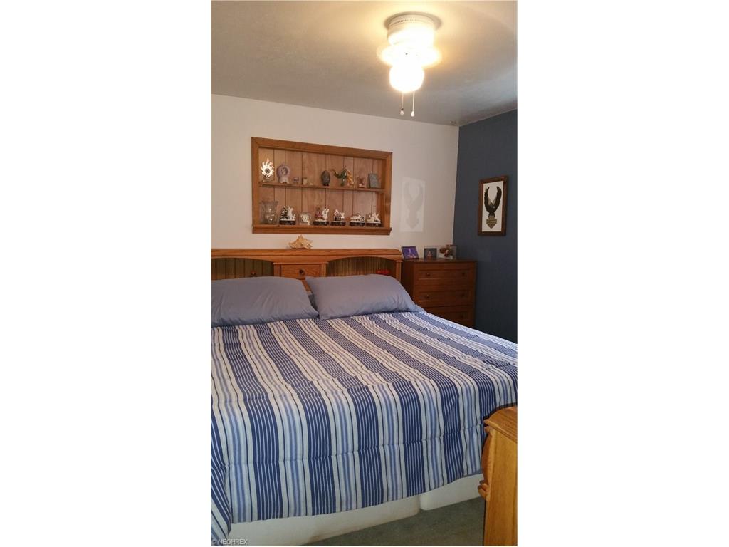For Sale: 4691 Homewood Dr Mentor, OH 44060