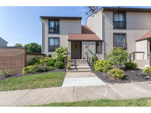 354 Paul St