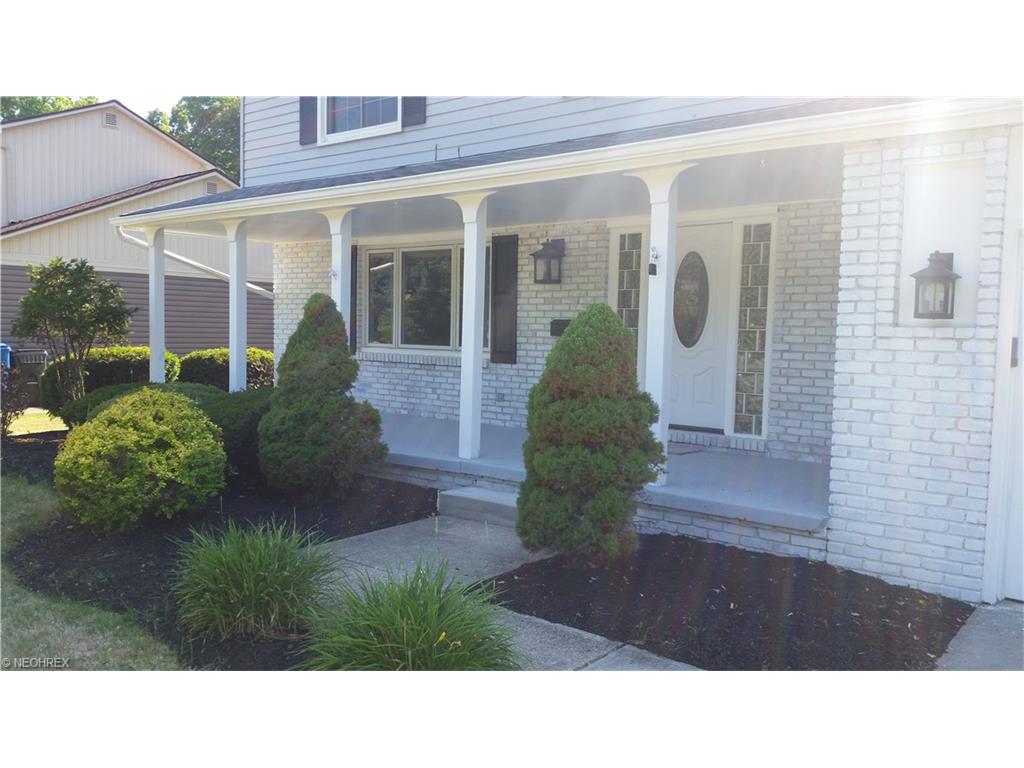 For Sale: 4000 Fielding Dr North Olmsted, OH 44070