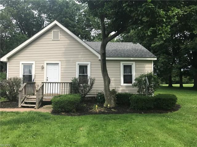 605 Elm St