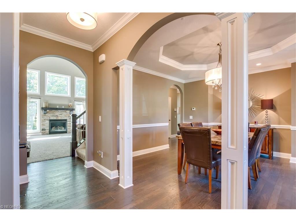 For Sale: 8009 Daisy Hill Ct Painesville, OH 44077