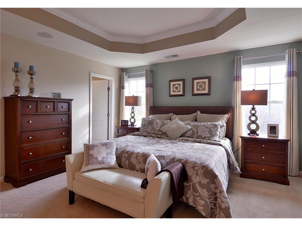 For Sale: 48 Liberty Cv Twinsburg, OH 44087